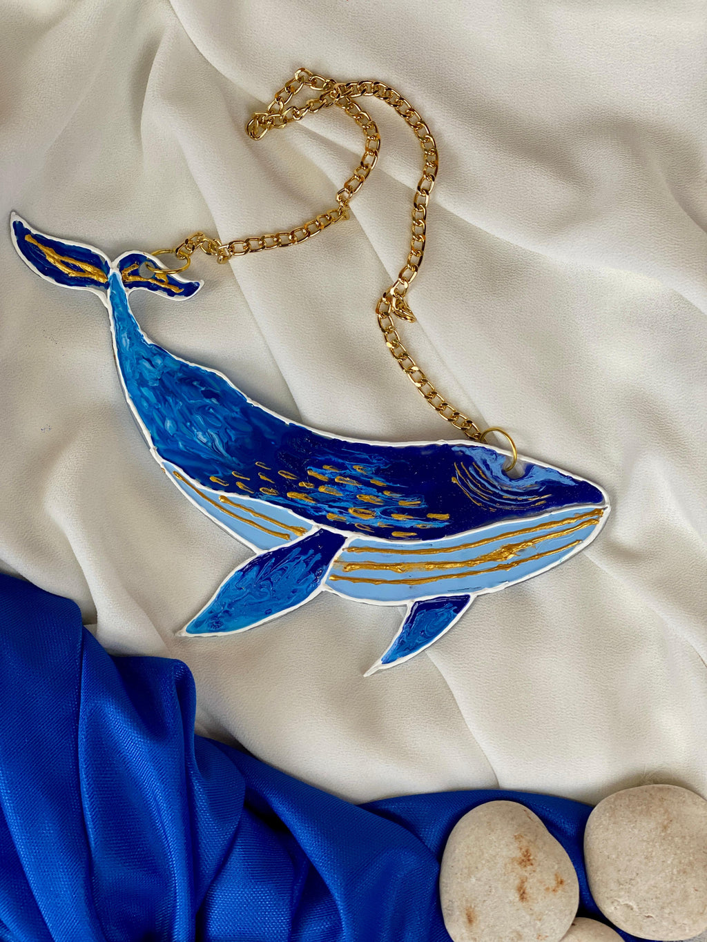 WHALE STAINED GLASS