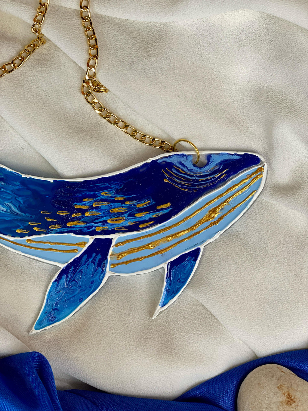WHALE STAINED GLASS
